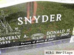 Donald H Snyder