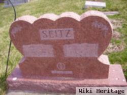 Charles E Seitz