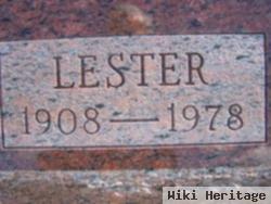 Lester Phares