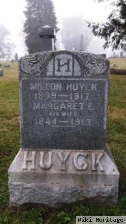 Milton Huyck