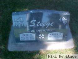 Pete V. Steege