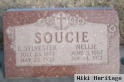 Mrs Nellie Soucie