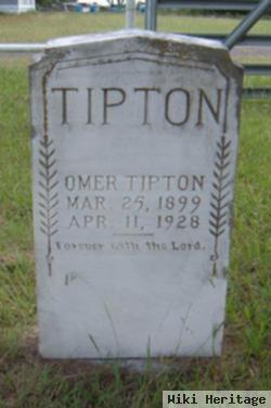 Omer Tipton