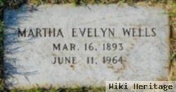 Martha Evelyn Wells