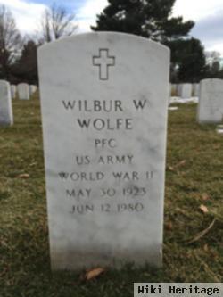 Wilbur W Wolfe
