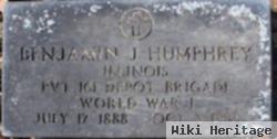 Benjamin J Humphrey