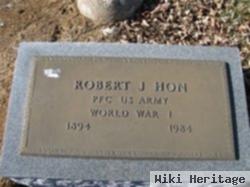 Robert J Hon