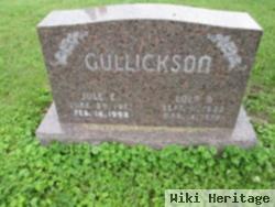 Jule E Gullickson