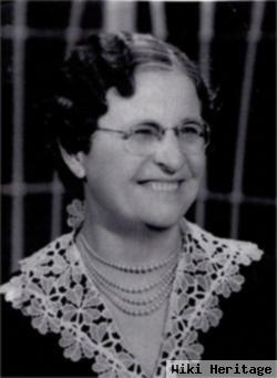 Ester Rees Smith