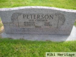 William Lester Peterson