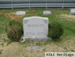 Russell D Bennett