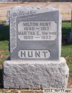 Martha E Hultz Hunt