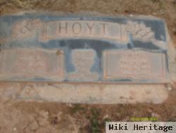 Lela Hinton Hoyt