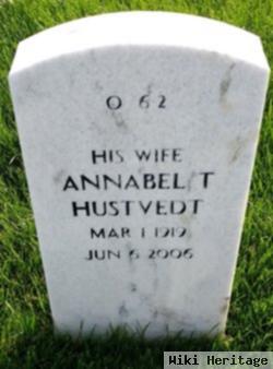 Annabel T Hustvedt