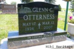 Glenn Carlyn Otterness