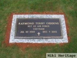 Raymond Terry Giddens