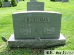 Kathryn E Houseman