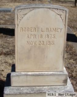 Robert L Ramey