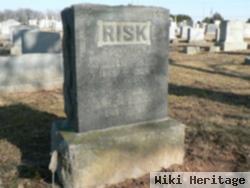 William R Risk