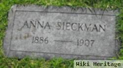 Anna Sieckman