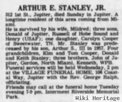 Arthur E Stanley, Jr