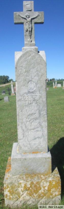 Josef W. Tupa