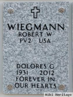 Dolores G Wiegmann