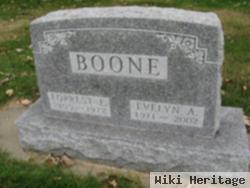 Forrest E Boone