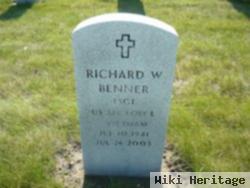 Richard W Benner