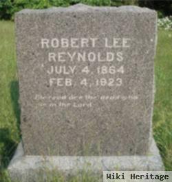 Robert Lee Reynolds