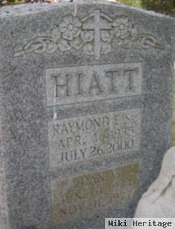 Raymond E Hiatt, Sr