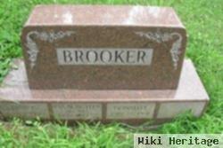 Lynn Ernest Brooker