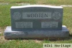 Boyce E "bob" Wooten