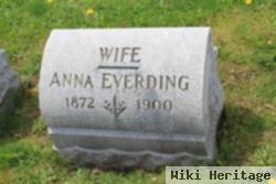 Anna Everding