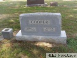 Harry Lee Cooper