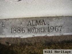 Alma Knoebel