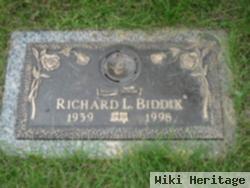 Richard L Biddix