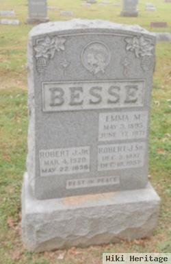 Robert Joseph Besse, Sr