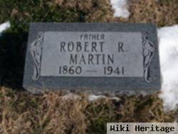 Robert J Martin