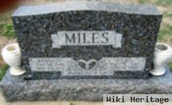 Netis Dalton Miles