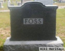 Mary E Foss