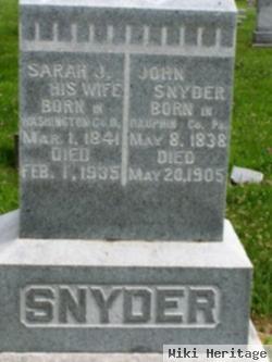 Sarah Jane Burchett Snyder