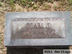 Pearl F Janis Holladay