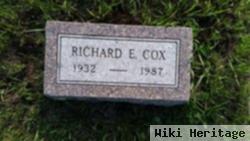 Richard E Cox