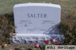 Robert D Salter