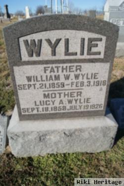 William W Wylie