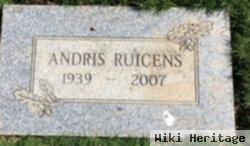 Andris Ruicens