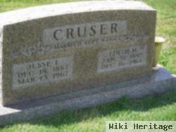 Jessie L Cruser