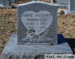 Abbie Richard Mahmoudi