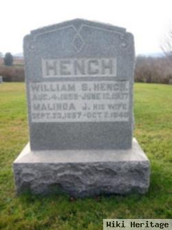 Malinda J Hench